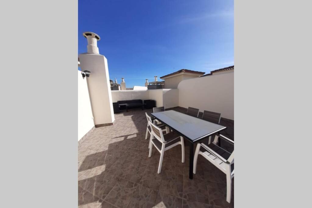 Apartamento Con Solarium By Dv Properties #P5H3 Málaga Exterior foto